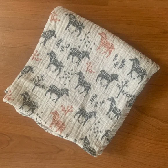 Large Assorted Baby Bundle - Many New, Some Used - Picture 6 of 16